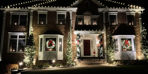 Residential Holiday Light Installation